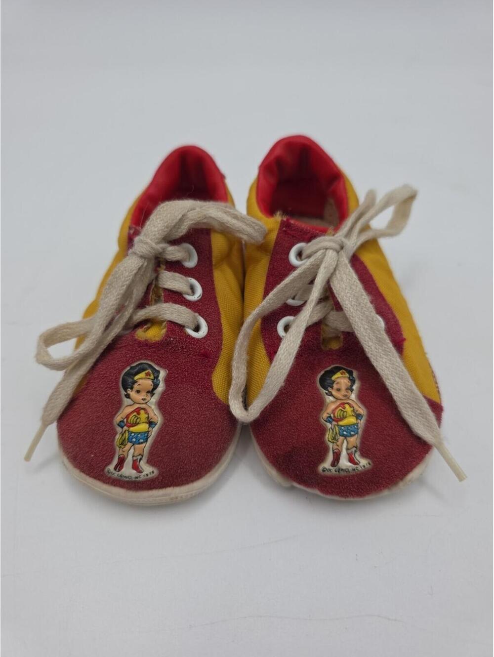 Rare 1978 WONDER Woman Baby Shoes Size 2 Made In USA DC Comics